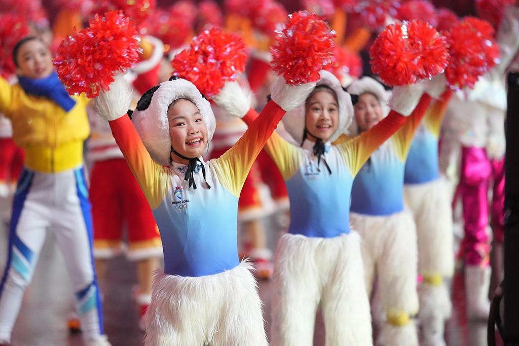 1月22日，演员在北京冬奥会开幕式彩排表演中。新华社记者 彭子洋 摄