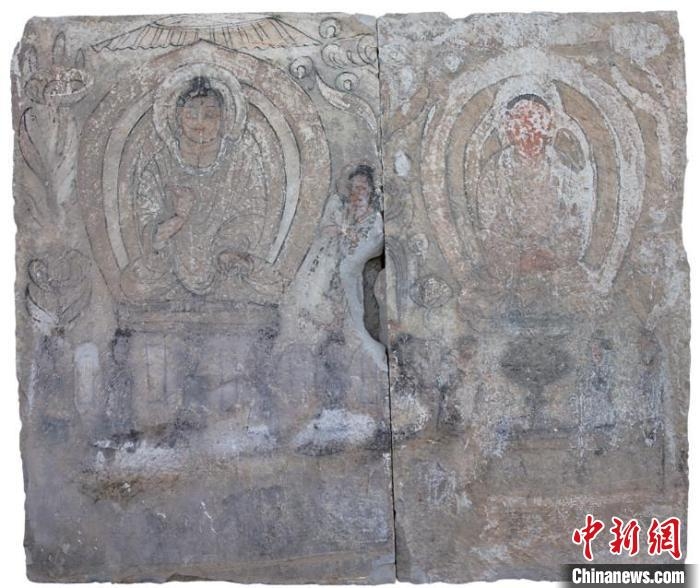西壁石板。　吕晓晶 摄
