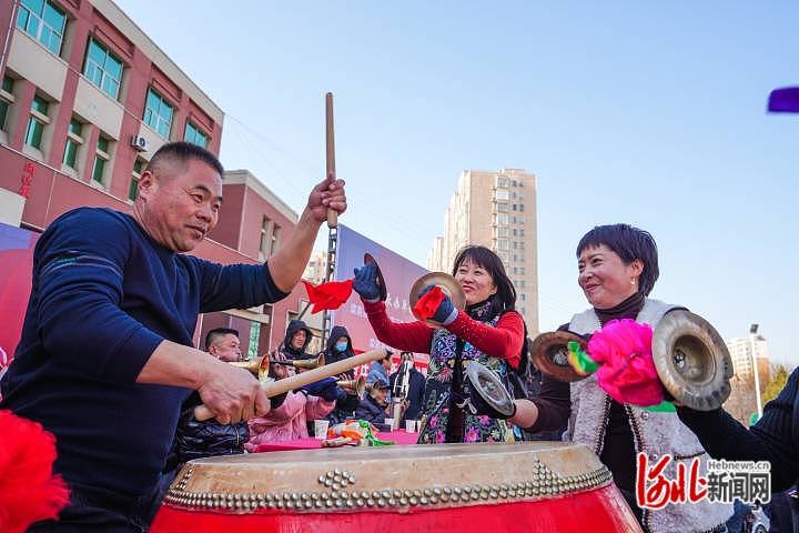 河北：乐嗨了！多彩民俗迎元宵7.jpg