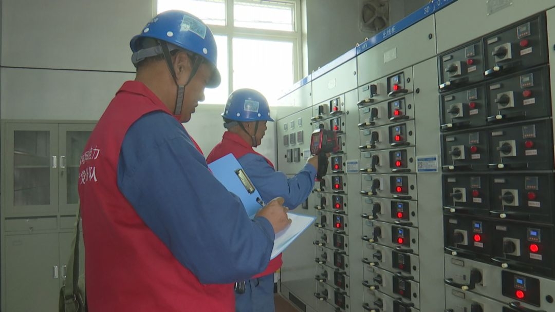 某服务区光储充微电网优化控制设计与应用