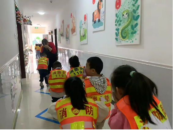 裕华区文河社区开展5·12防震逃生教育活动_fororder_裕华区文河社区开展5·12防震逃生教育活动457