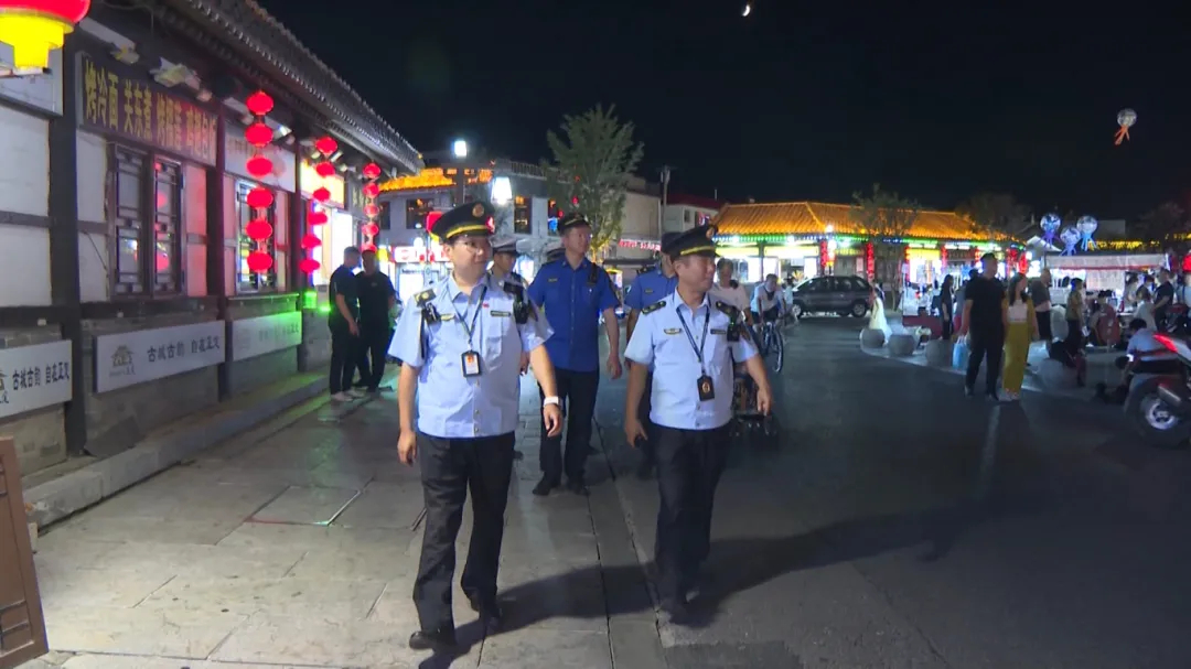 多部门联合执法 整治景区电动三轮车违法载客.00_00_01_15.静止001.jpg